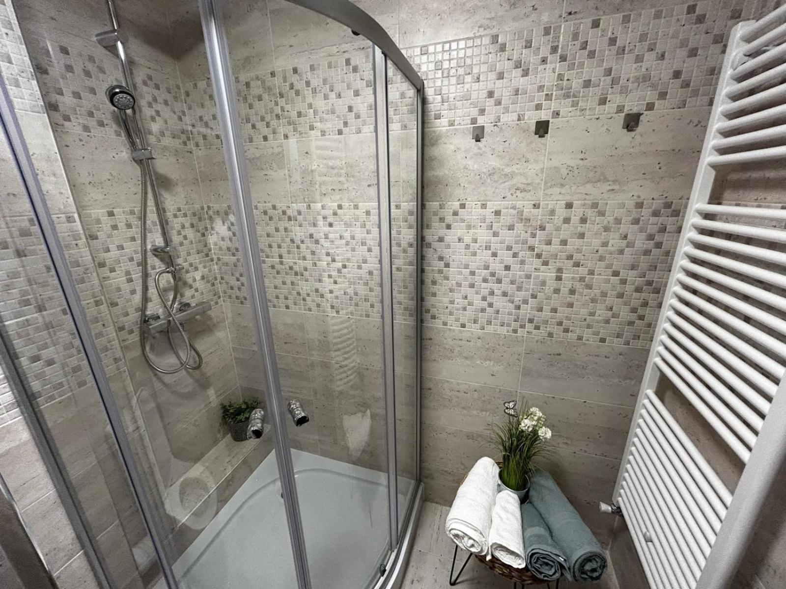 Apartment D&m 1 *